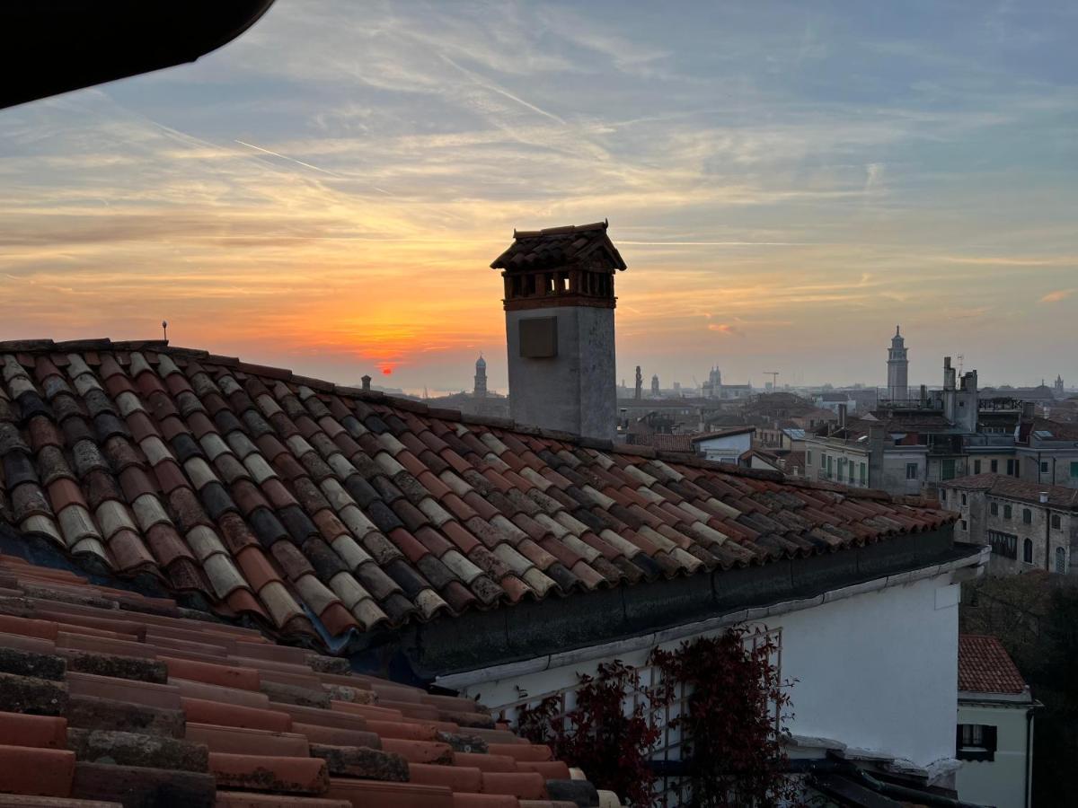Attico Canal Grande A Palazzo Contarini Corfu Venezia Eksteriør bilde